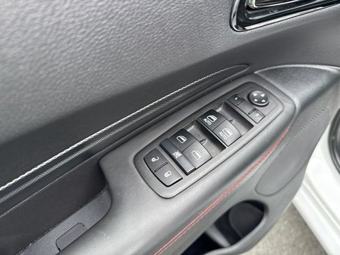Used 2025 Dodge Durango R/T AWD/4WD image 30