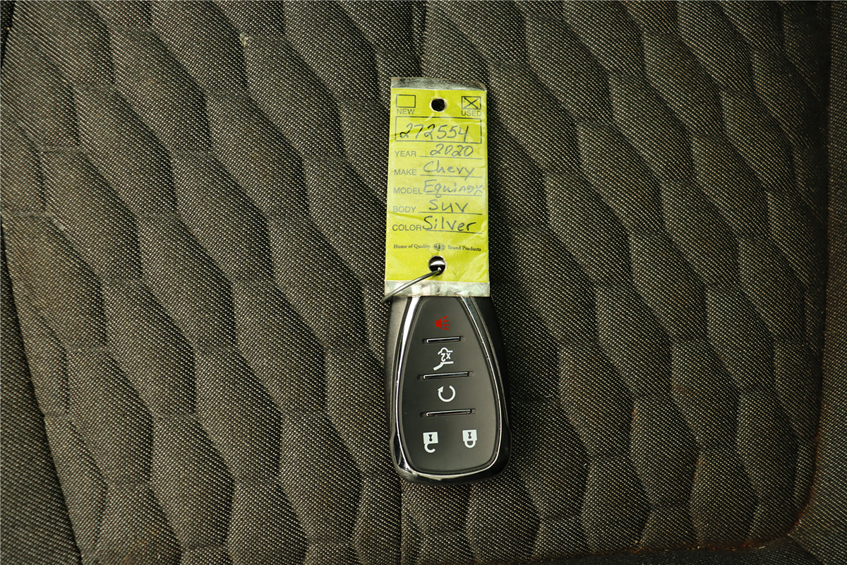 Used 2020 Chevrolet Equinox LT FWD image 43