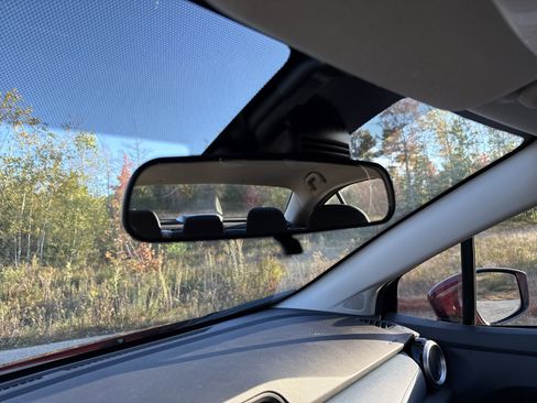 New 2025 Nissan Versa SV w/ Trunk Package image 25