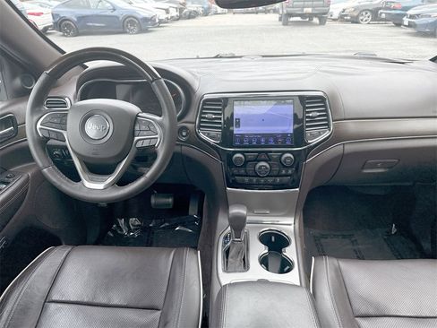 Used 2019 Jeep Grand Cherokee Overland image 23