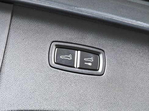 New 2026 Porsche Cayenne GTS AWD/4WD image 32