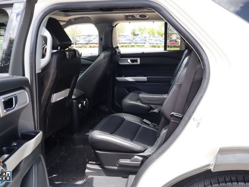 Certified 2021 Ford Explorer Limited w/ Equipment Group 301A RWD image 24