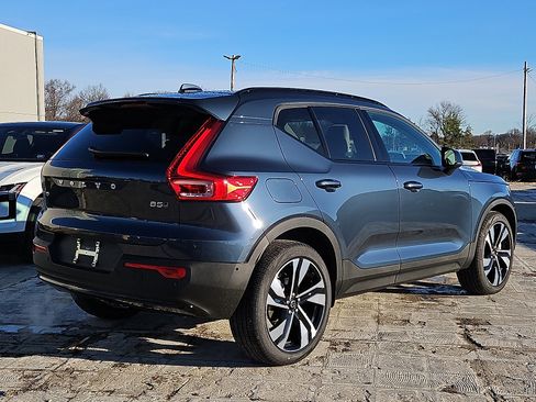 New 2026 Volvo XC40 B5 Ultra w/ Protection Package Premier image 6