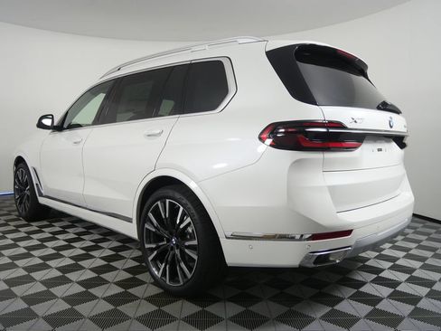 New 2027 BMW X7 xDrive40i AWD/4WD image 5