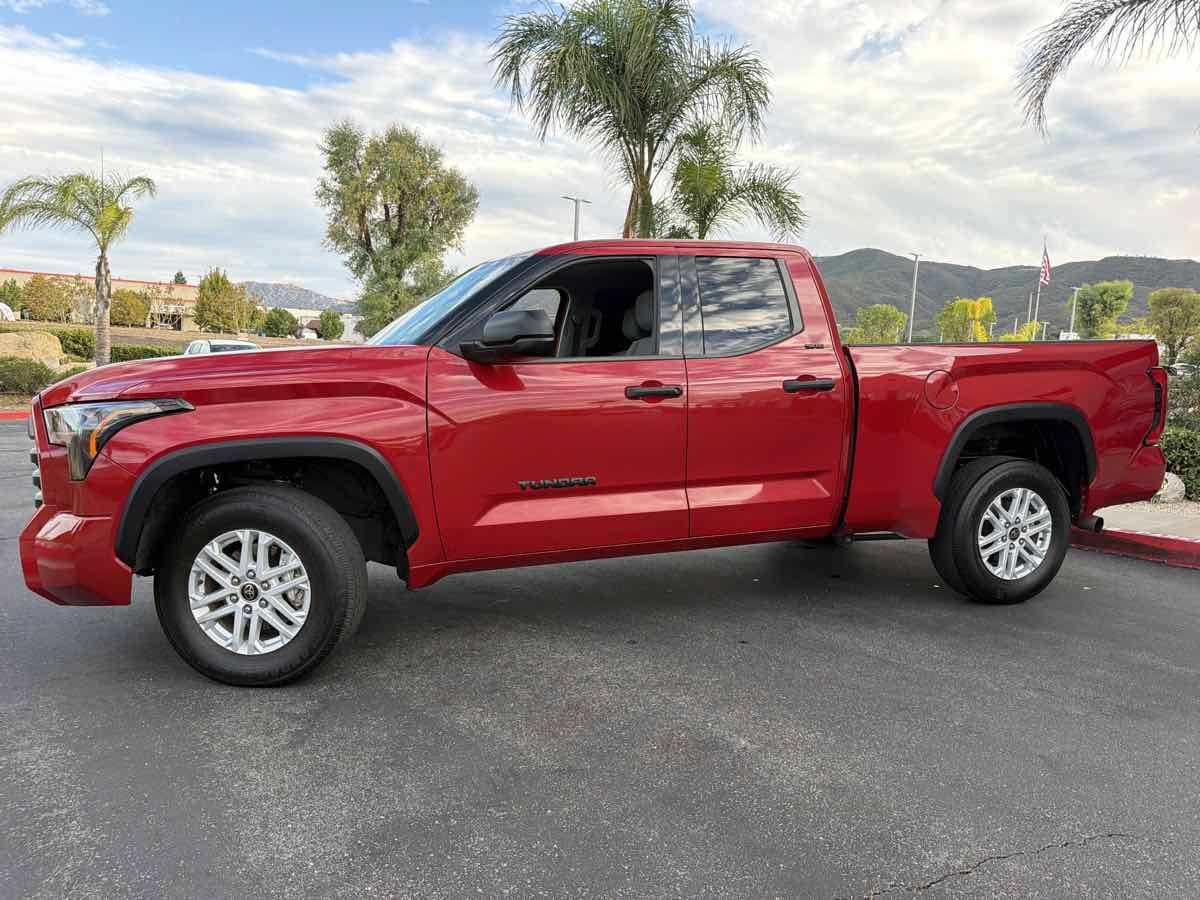 Used 2022 Toyota Tundra SR5 AWD/4WD image 12