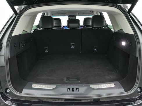 Used 2025 Lincoln Nautilus Premier image 29