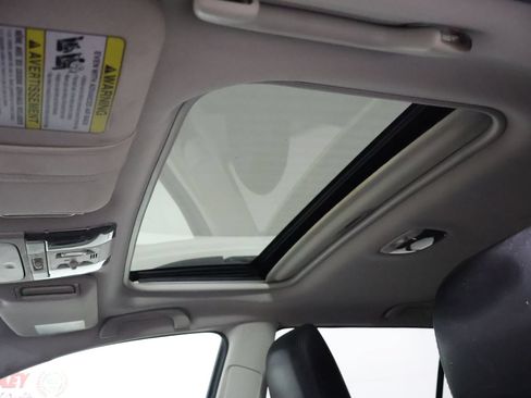 Used 2011 Subaru Outback 2.5i Limited w/ PWR Moonroof Pkg AWD/4WD image 41