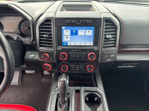 Used 2018 Ford F150 Lariat image 48