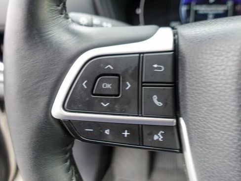 Certified 2024 Toyota Grand Highlander XLE image 16