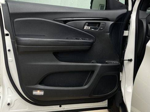 Used 2019 Honda Passport Elite image 9