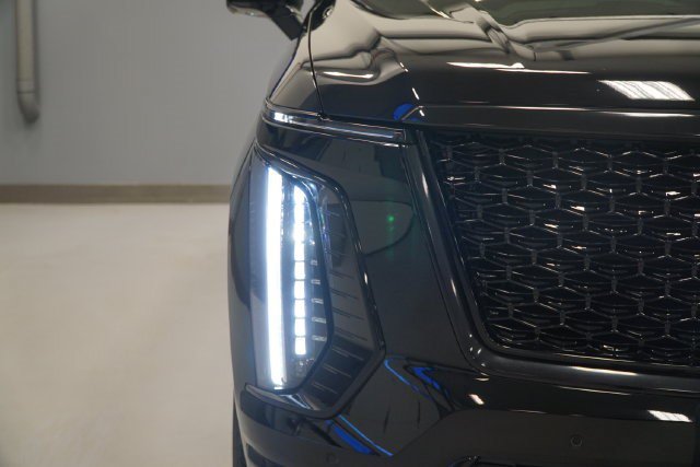 Certified 2025 Cadillac Escalade ESV Premium Luxury w/ Touring Package AWD/4WD image 11