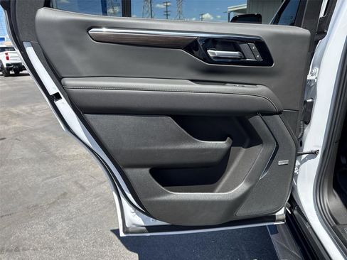 New 2026 Chevrolet Tahoe Premier AWD/4WD image 25