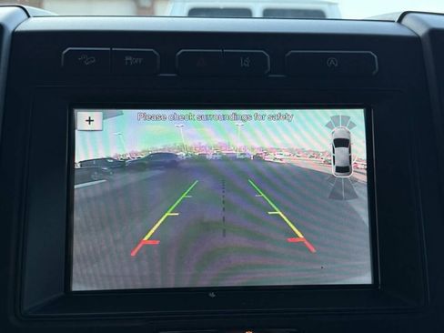 Used 2018 Ford Expedition Limited w/ Equipment Group 301A AWD/4WD image 9