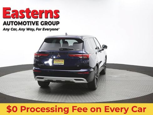 Used 2022 Mitsubishi Outlander SE AWD/4WD image 28