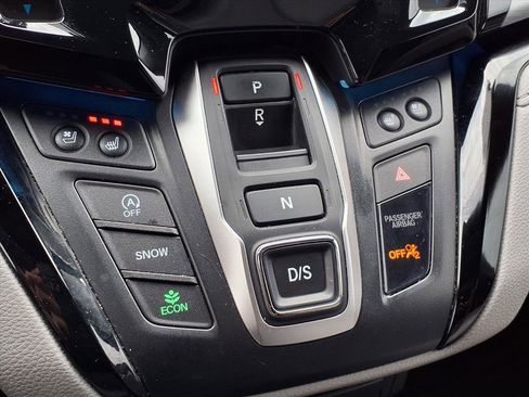 Used 2019 Honda Odyssey Elite image 12