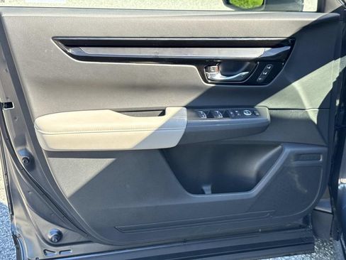 Certified 2025 Honda CR-V EX-L image 15