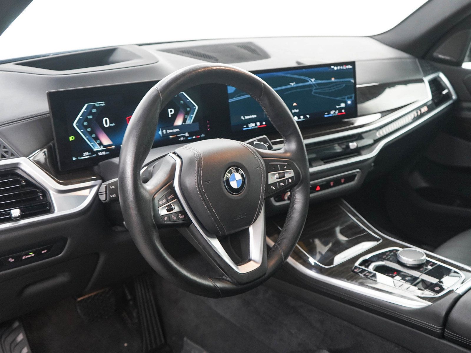 Used 2024 BMW X5 xDrive40i AWD/4WD image 22