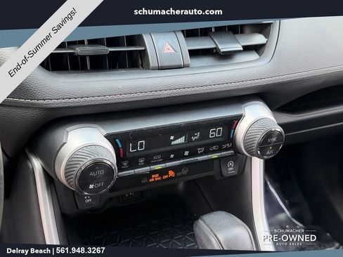 Used 2025 Toyota RAV4 XLE FWD image 21