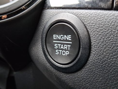 Certified 2024 Ford Escape ST-Line w/ Cold Weather Package FWD image 21