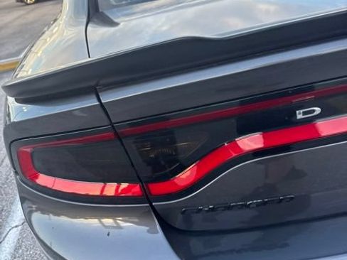 Used 2019 Dodge Charger SXT w/ Plus Group RWD image 13