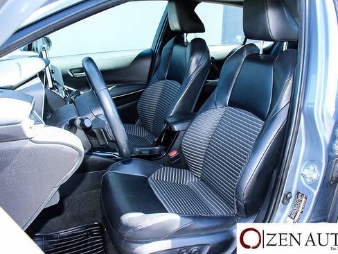 Used 2020 Toyota Corolla XSE FWD image 16