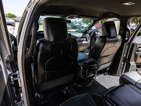 Used 2020 RAM 2500 Laramie AWD/4WD image 34