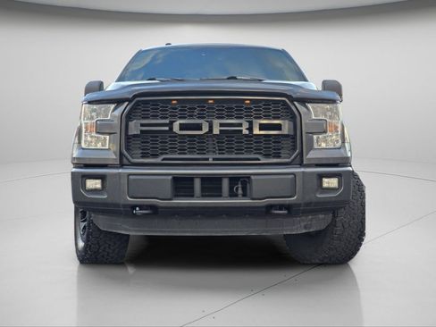 Used 2016 Ford F150 XLT w/ Equipment Group 302A Luxury image 3