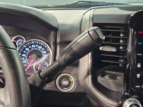 Used 2025 RAM 2500 Tradesman AWD/4WD image 32