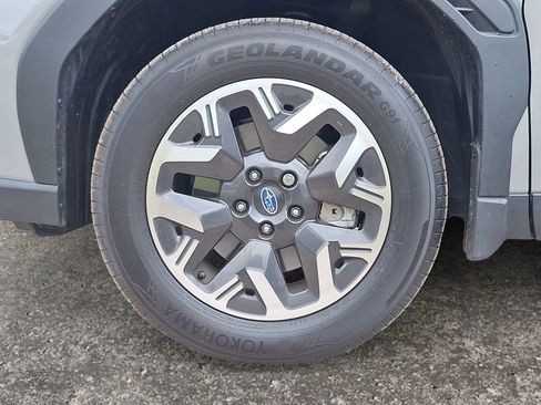 Certified 2026 Subaru Forester Premium w/ Base/Premium Package AWD/4WD image 9