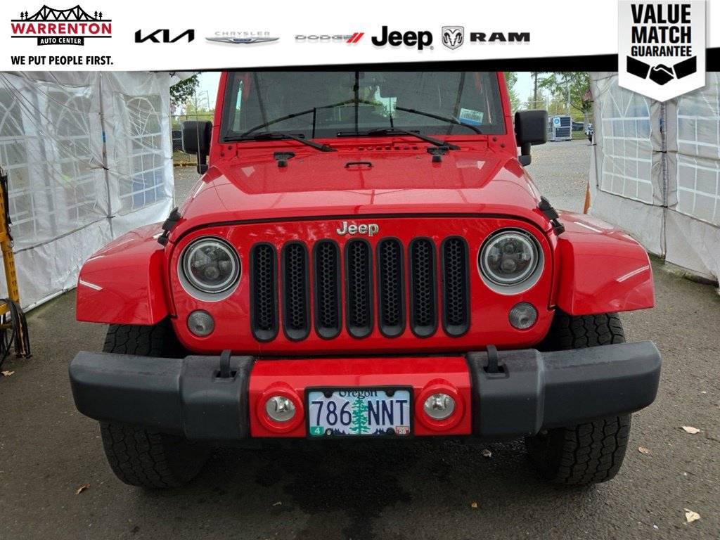 Used 2018 Jeep Wrangler Unlimited Sahara w/ Connectivity Group AWD/4WD image 8