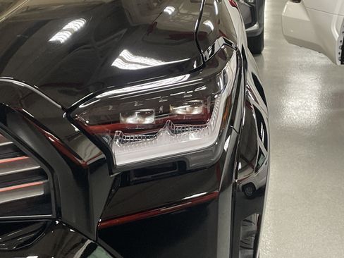 Used 2025 Toyota 4Runner Limited image 6