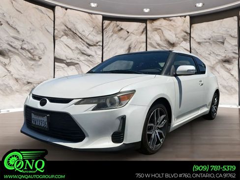 Used 2015 Scion tC FWD image 1