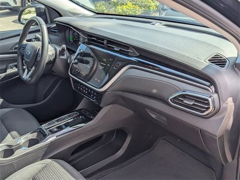 Certified 2023 Chevrolet Bolt EUV LT w/ Comfort Package image 14