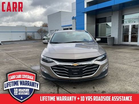 Used 2023 Chevrolet Malibu LT image 2