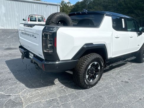 Used 2024 GMC Hummer EV 3X w/ Extreme Off-Road Package image 34