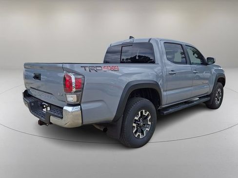 Used 2021 Toyota Tacoma TRD Off-Road AWD/4WD image 11