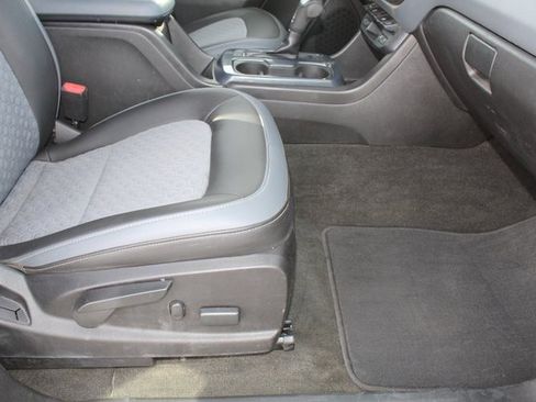 Used 2016 Chevrolet Colorado Z71 image 14