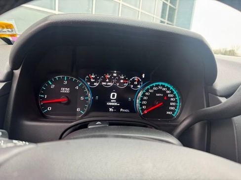 Used 2017 Chevrolet Tahoe LT image 5