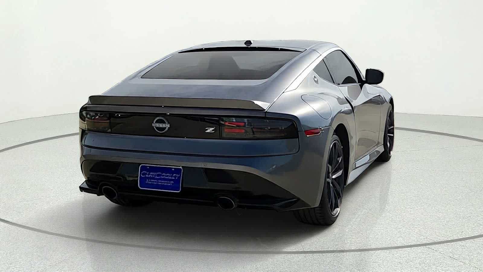 Used 2024 Nissan Z Performance w/ Floor Mat Package RWD image 7