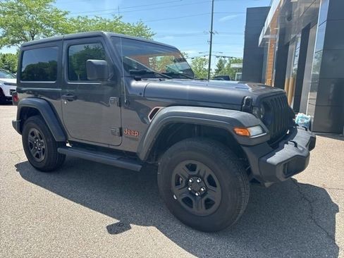 Used 2021 Jeep Wrangler Sport AWD/4WD image 8