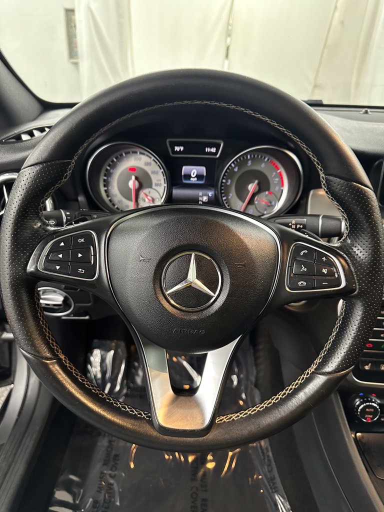 Used 2017 Mercedes-Benz GLA 250 4MATIC image 16