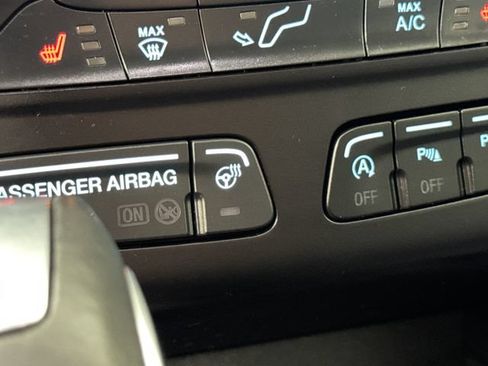 Used 2019 Ford Escape Titanium FWD image 19