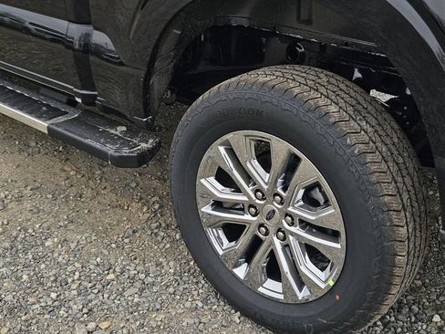 New 2026 Ford F150 Lariat w/ Equipment Group 502A High AWD/4WD image 7