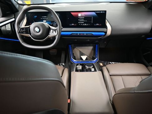 Used 2025 BMW X3 xDrive30i w/ M Sport Package image 40