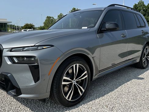 Certified 2026 BMW X7 M60i image 5