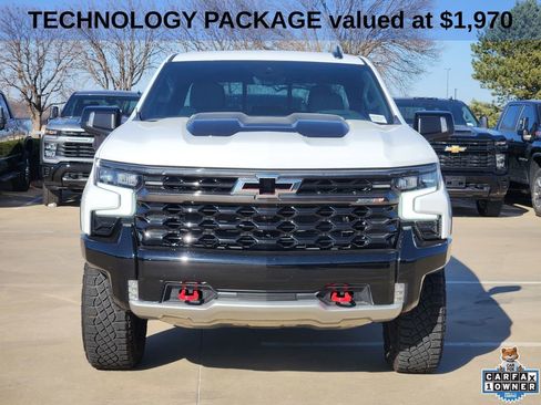 Used 2023 Chevrolet Silverado 1500 ZR2 w/ Technology Package image 2