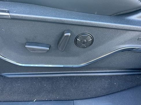 New 2026 Ford F250 Platinum image 23