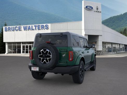 New 2025 Ford Bronco Outer Banks AWD/4WD image 8