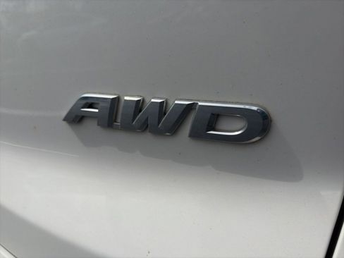 Used 2023 Honda Passport EX-L image 9