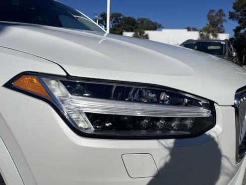 Certified 2025 Volvo XC90 T8 Plus w/ Protection Package Premier image 11